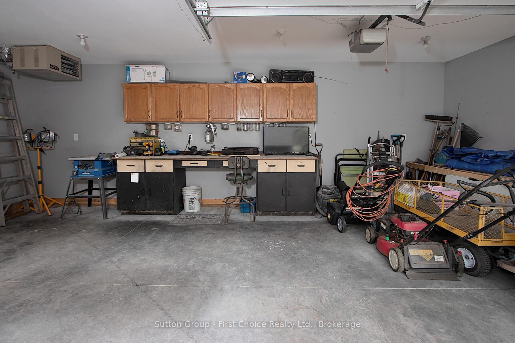 Photo 39 of 186 Waterloo Street W, South Huron, Exeter — HOMEH
