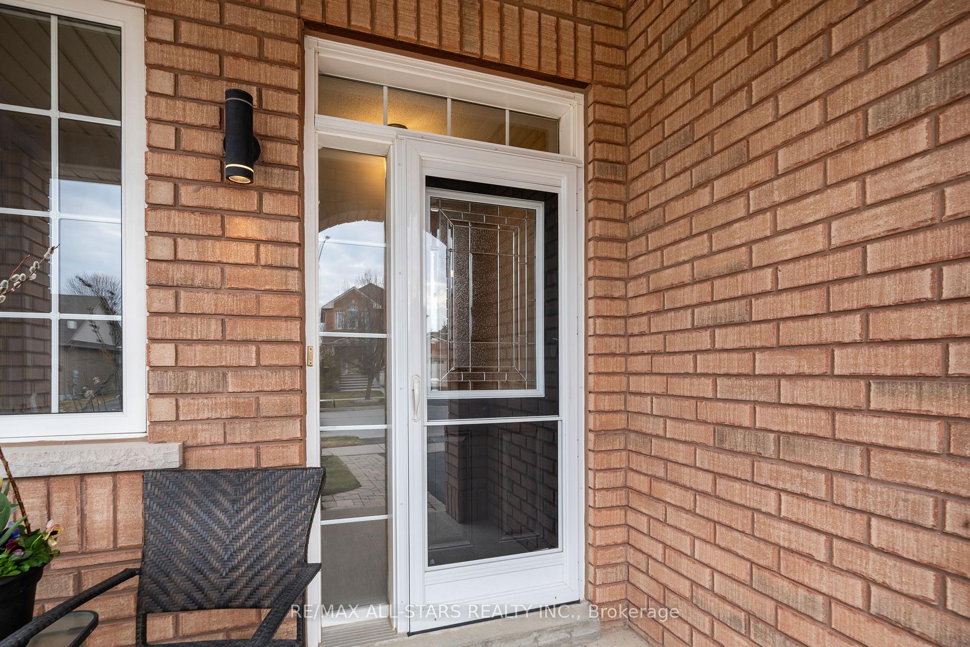 Photo 6 of 79 Sherrington Drive, Scugog, Port Perry — HOMEH