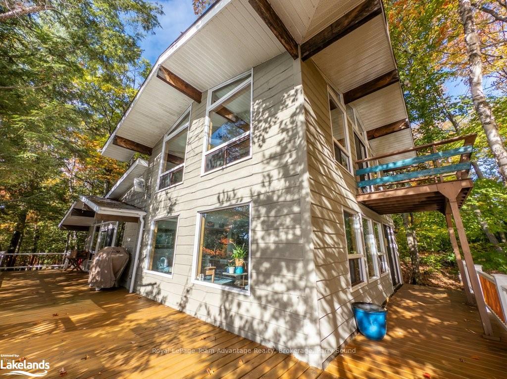 Photo 9 of 399 Horseshoe, Seguin — HOMEH