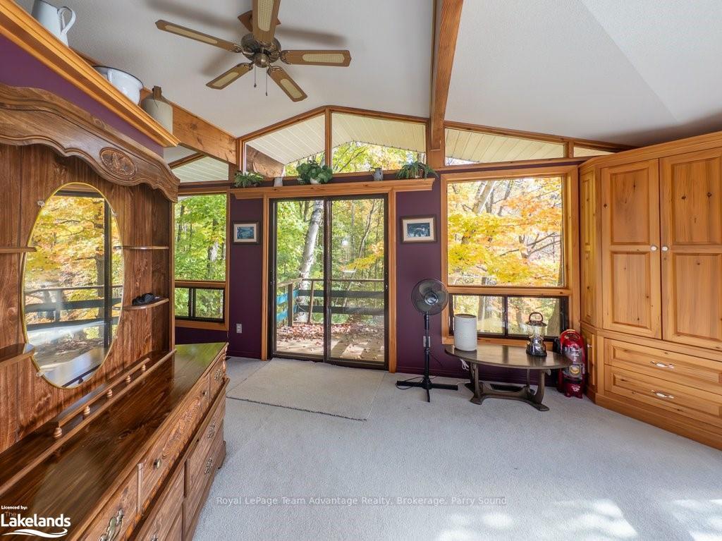 Photo 21 of 399 Horseshoe, Seguin — HOMEH