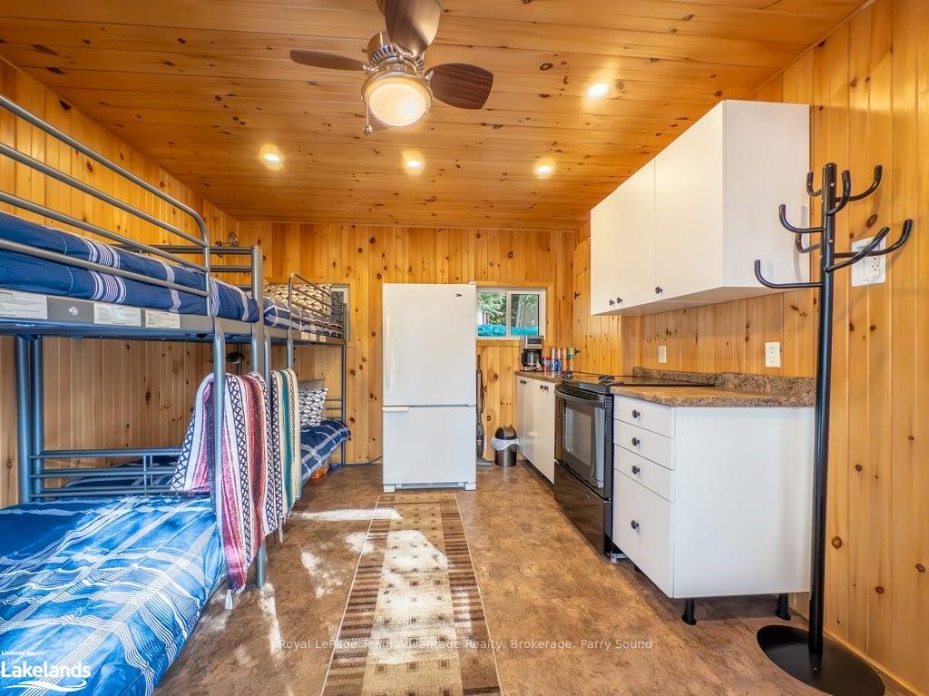 Photo 30 of 399 Horseshoe, Seguin — HOMEH