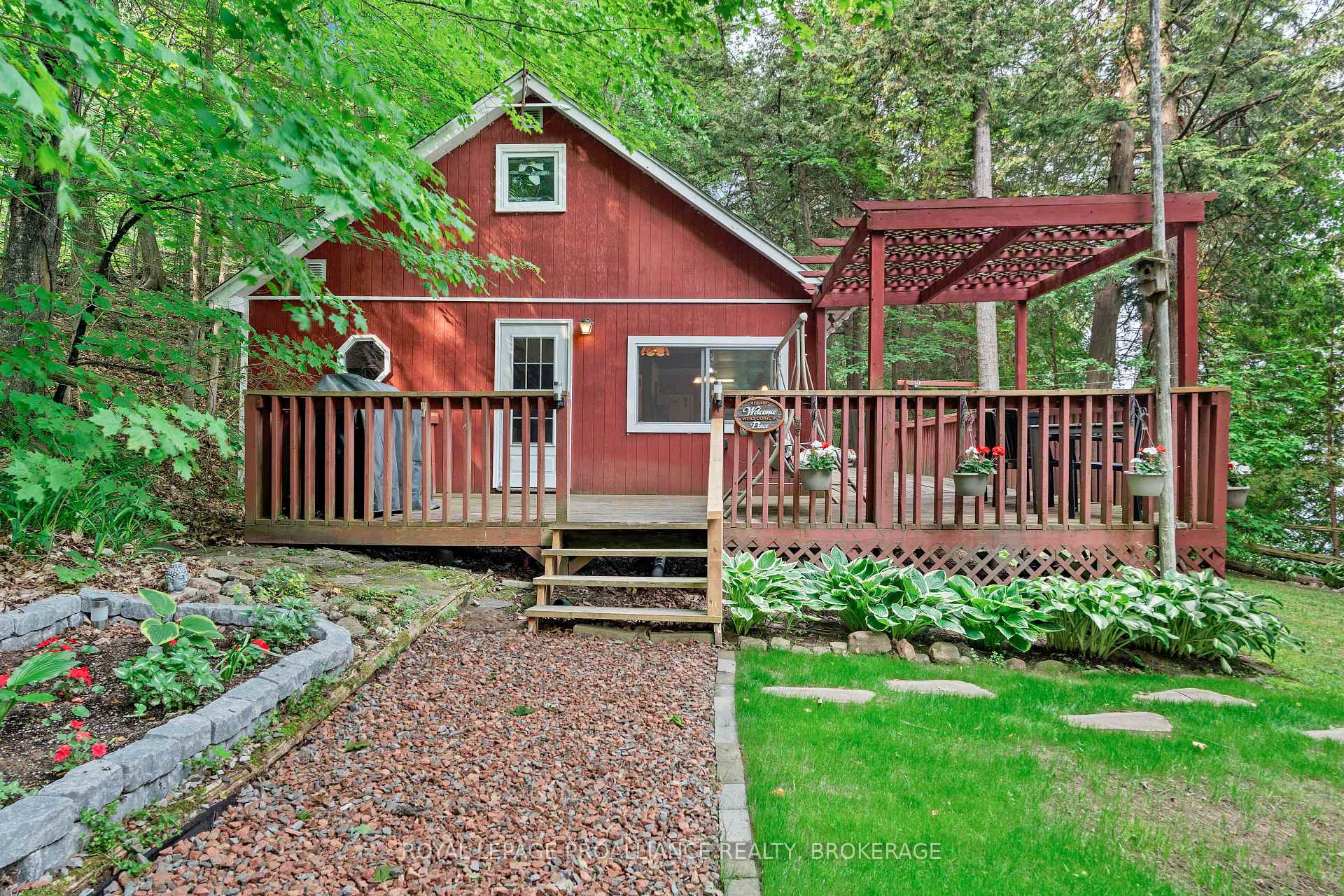 Front of 102 Keepsake Lane