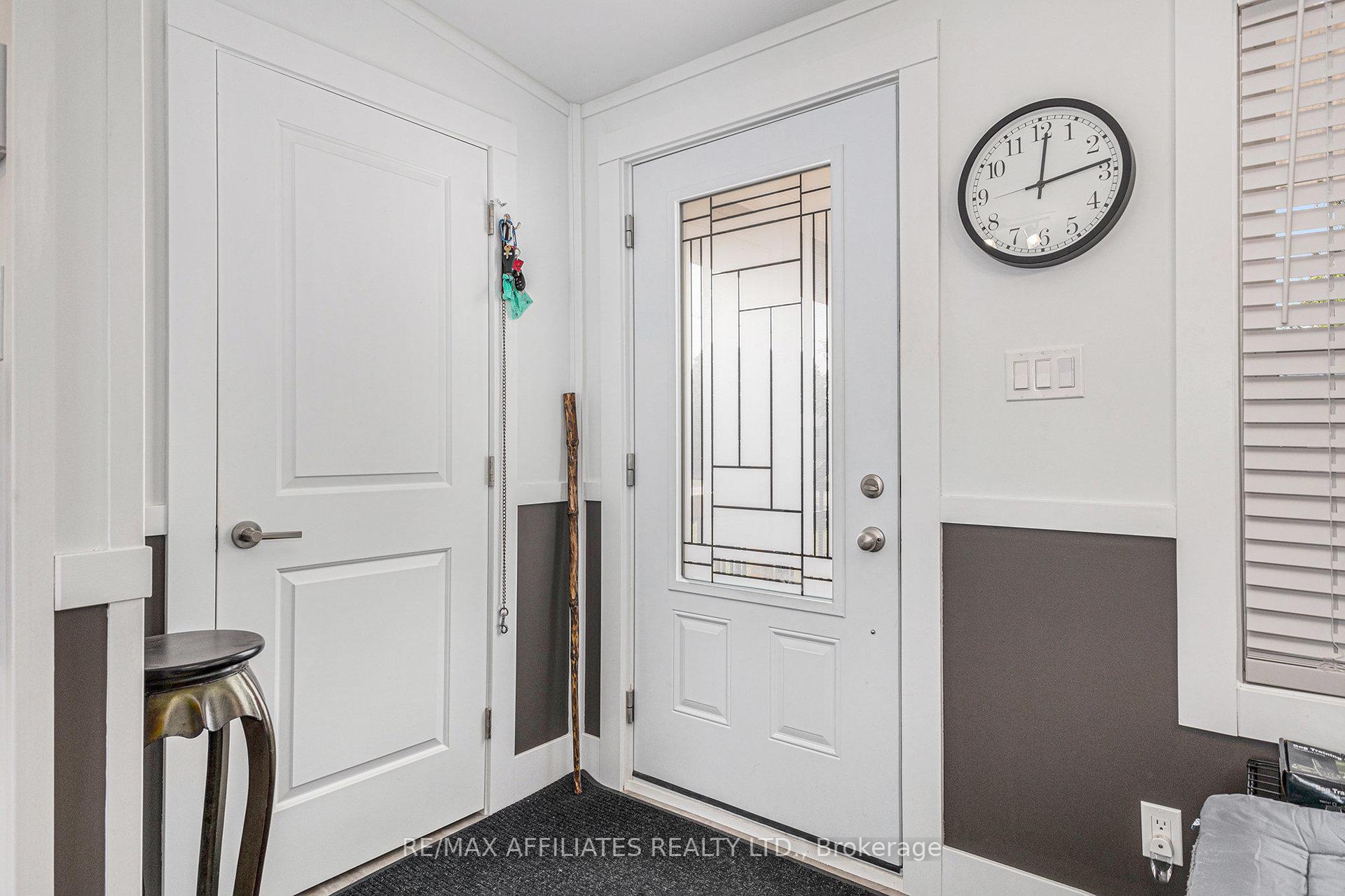 Photo 13 of 36 Second Street, Smiths Falls — HOMEH