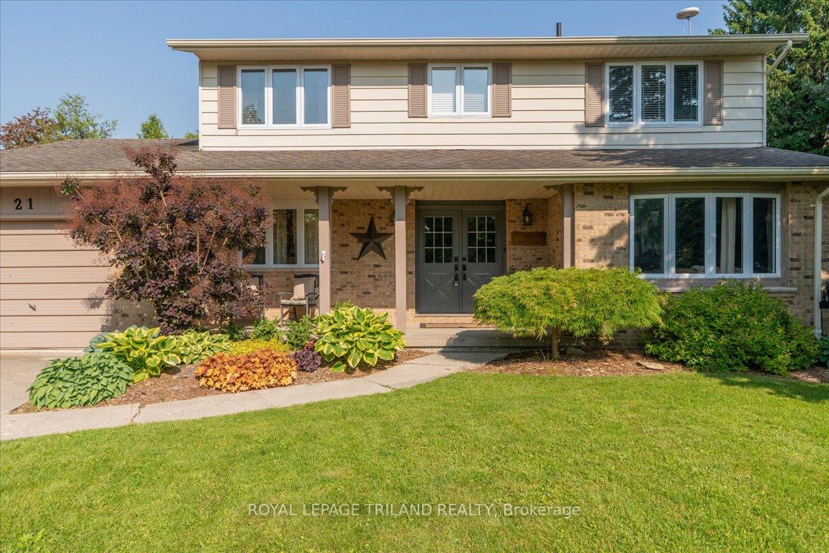 Photo 2 of 21 Sherwood Crescent, South Huron, Exeter — HOMEH