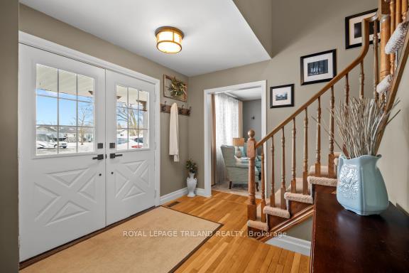 Photo 4 of 21 Sherwood Crescent, South Huron, Exeter — HOMEH