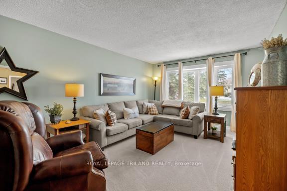Photo 6 of 21 Sherwood Crescent, South Huron, Exeter — HOMEH