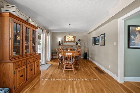 Photo 11 of 21 Sherwood Crescent, South Huron, Exeter — HOMEH