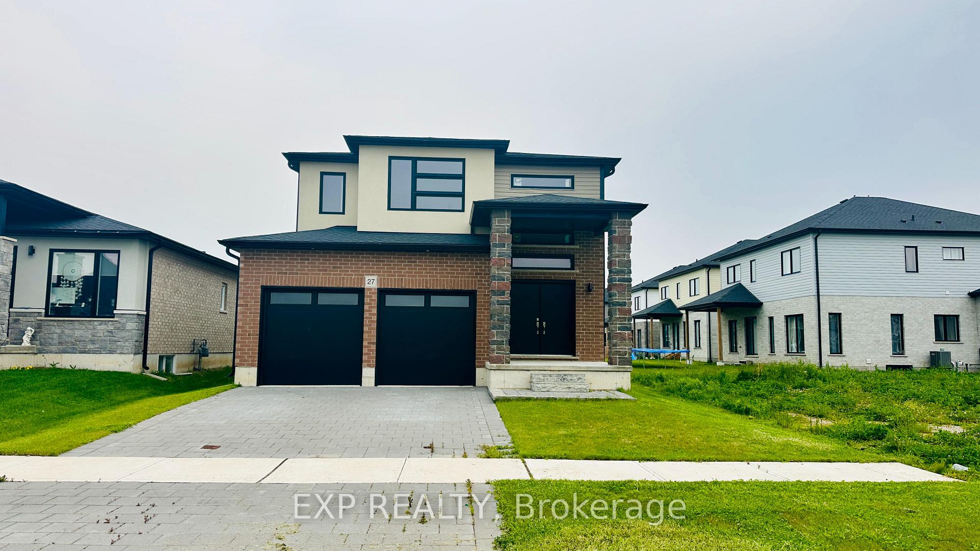 Photo 4 of 27 Triebner Street, South Huron, Exeter — HOMEH