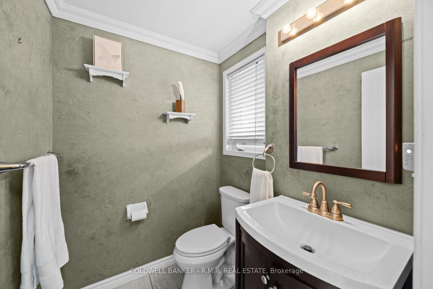 Photo 6 of 33 Winchurch Drive, Scugog, Port Perry — HOMEH