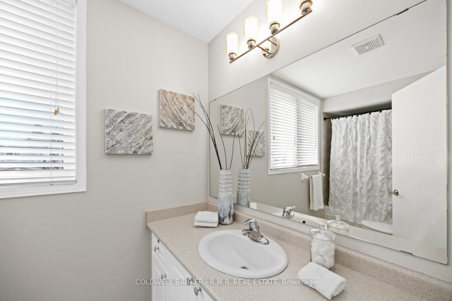 Photo 26 of 33 Winchurch Drive, Scugog, Port Perry — HOMEH