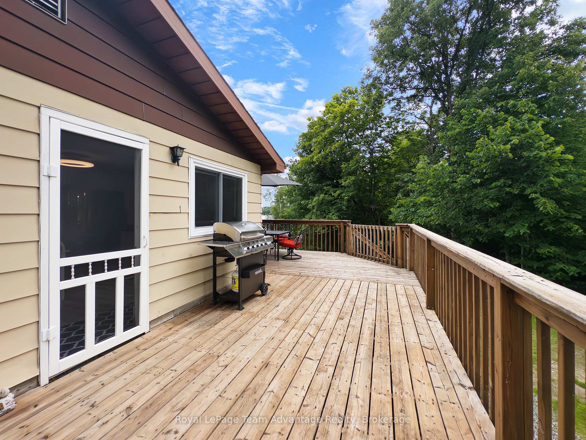 Photo 8 of 35 Marlyn Drive, Seguin — HOMEH