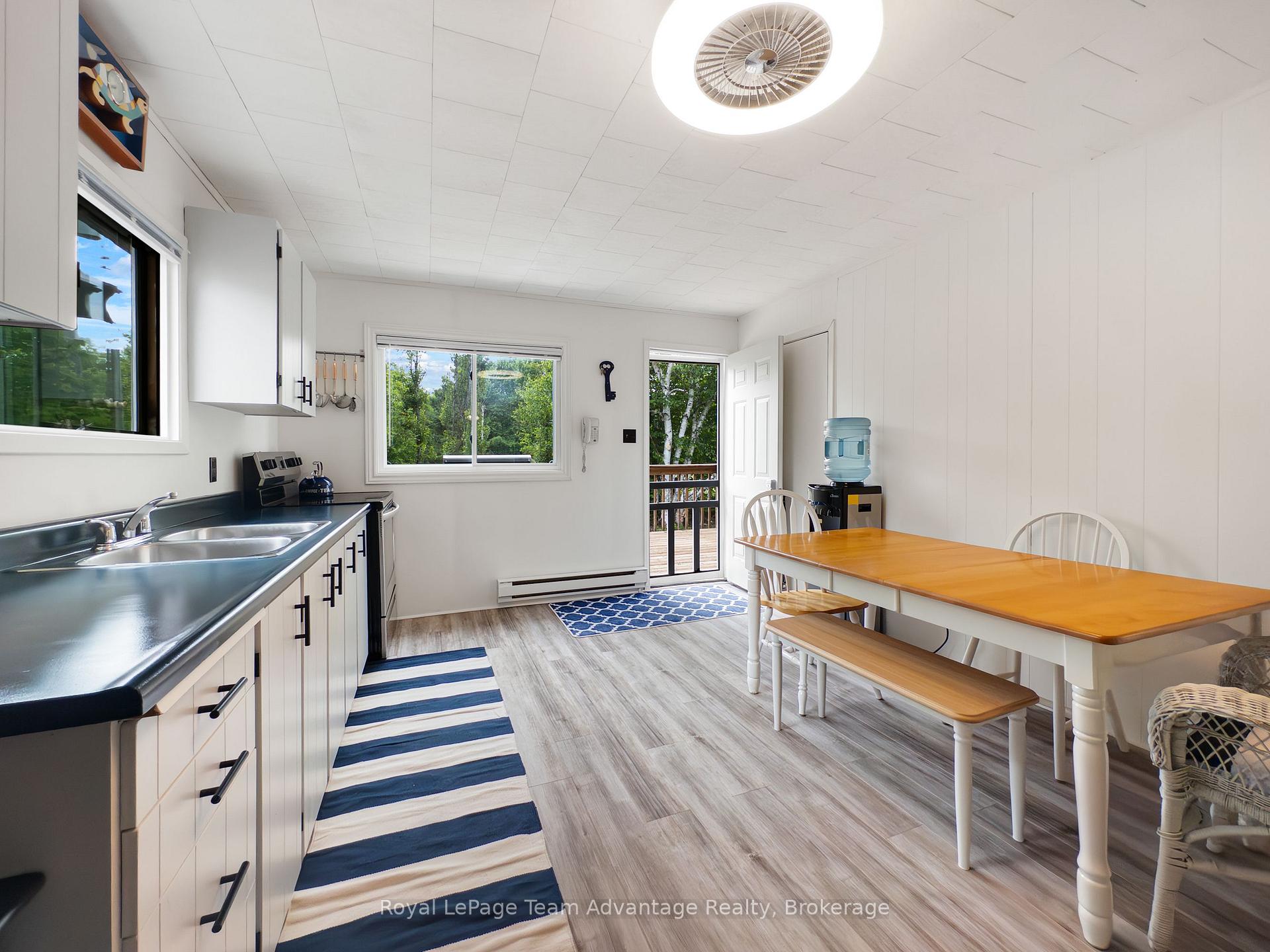 Photo 13 of 35 Marlyn Drive, Seguin — HOMEH