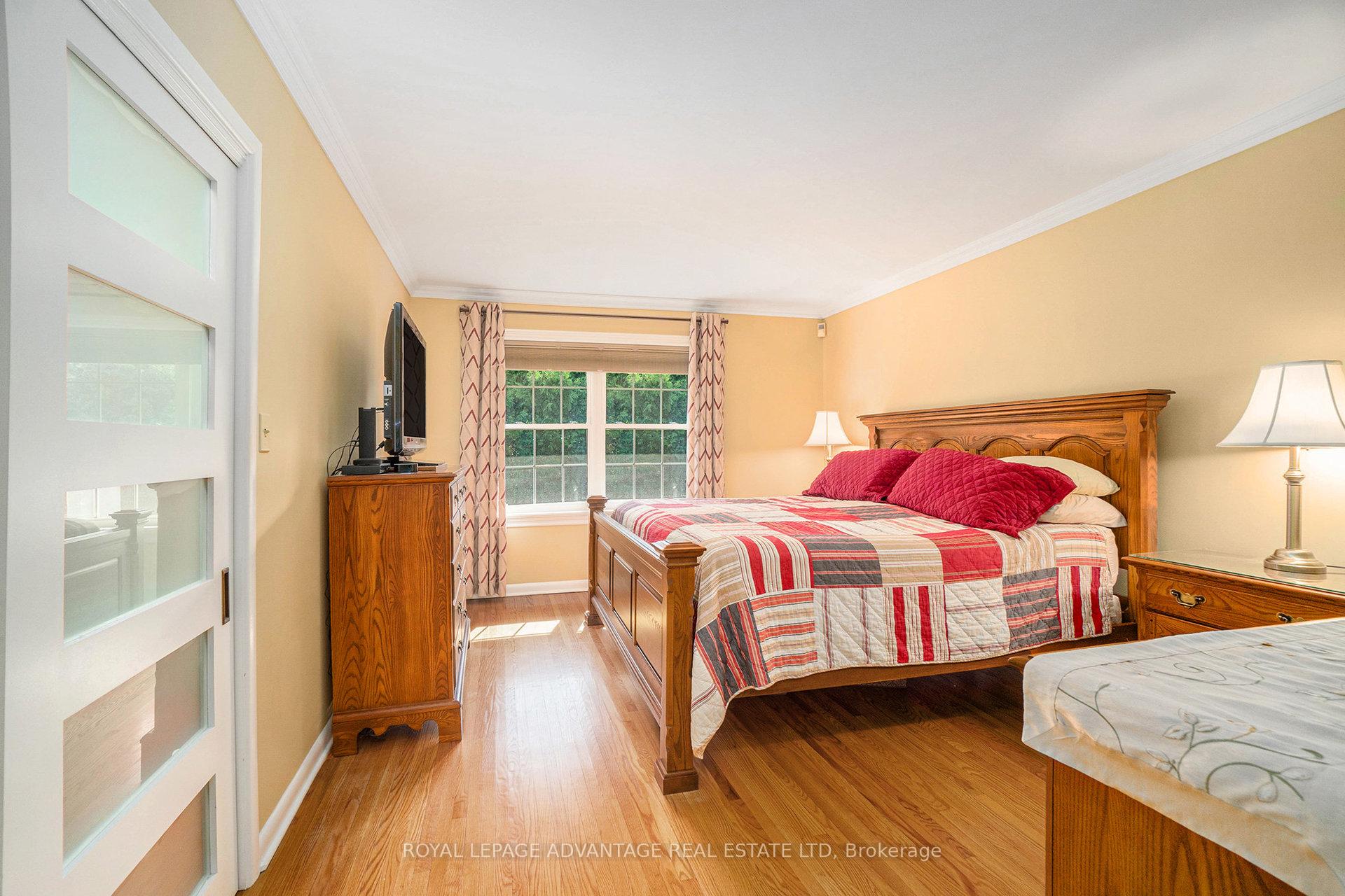 Photo 16 of 3 Florence Street, Smiths Falls — HOMEH