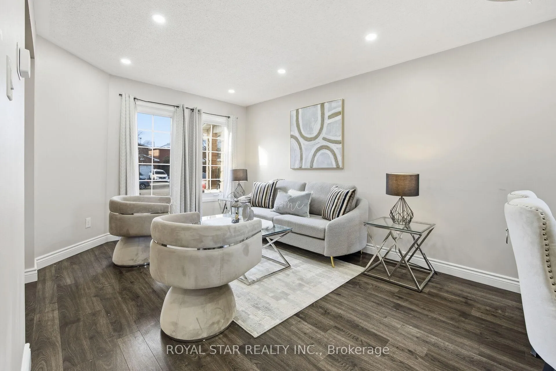 Photo 21 of 137 Ecclestone Drive, Brampton, Brampton West — HOMEH