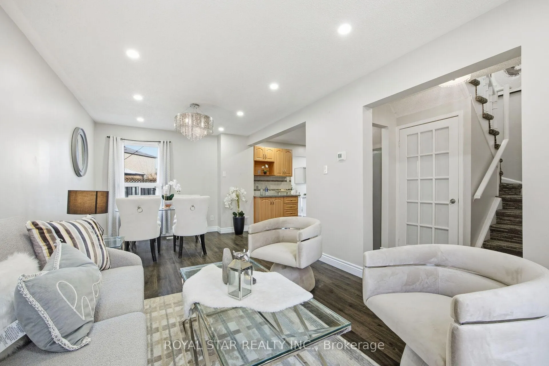Photo 26 of 137 Ecclestone Drive, Brampton, Brampton West — HOMEH