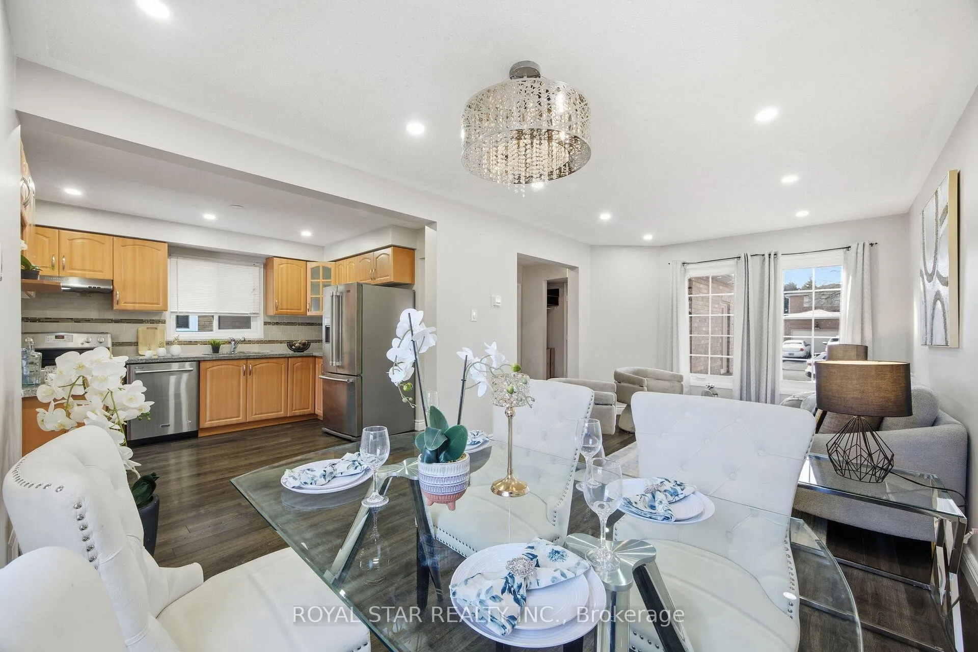 Photo 36 of 137 Ecclestone Drive, Brampton, Brampton West — HOMEH