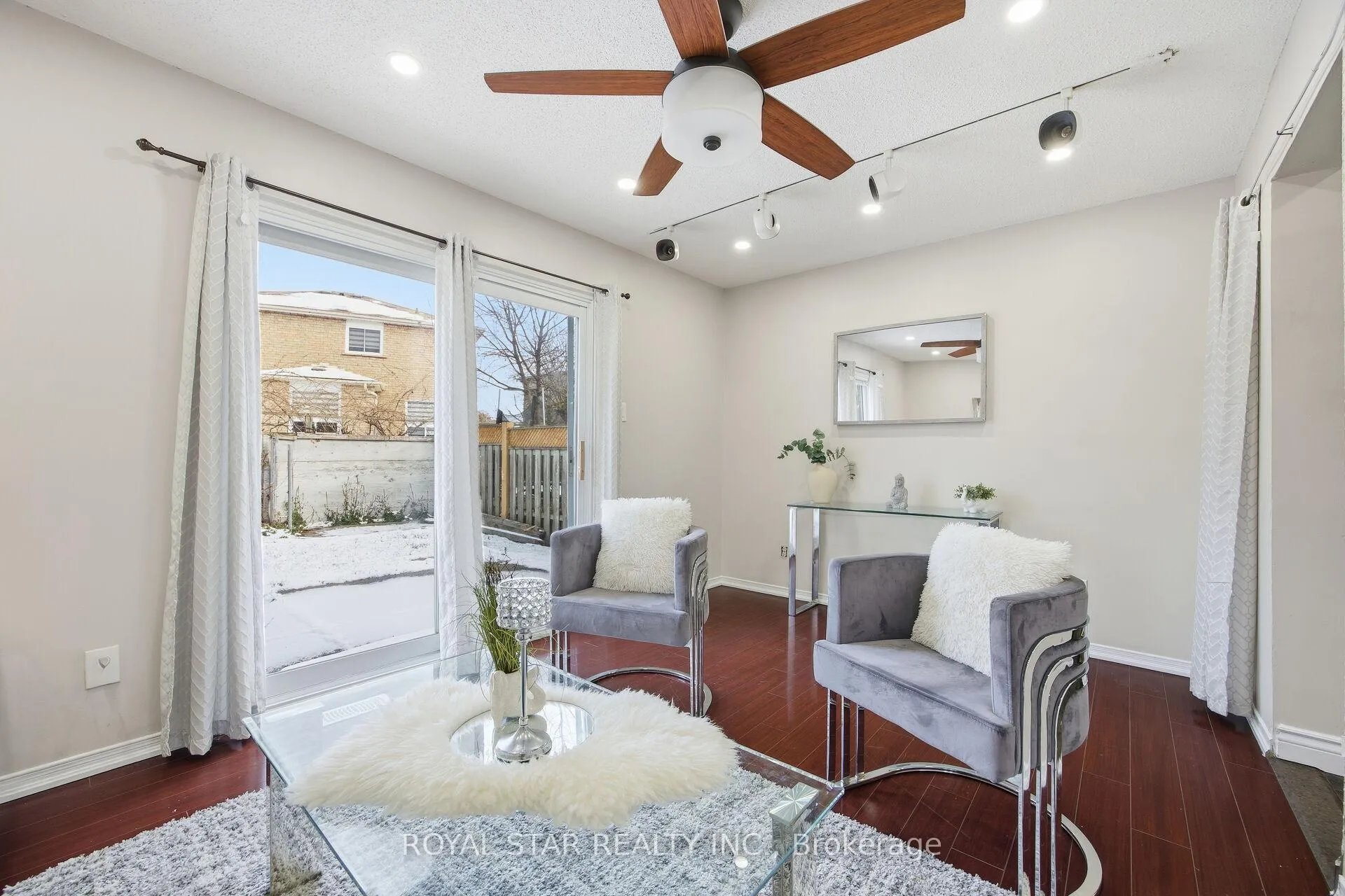 Photo 48 of 137 Ecclestone Drive, Brampton, Brampton West — HOMEH