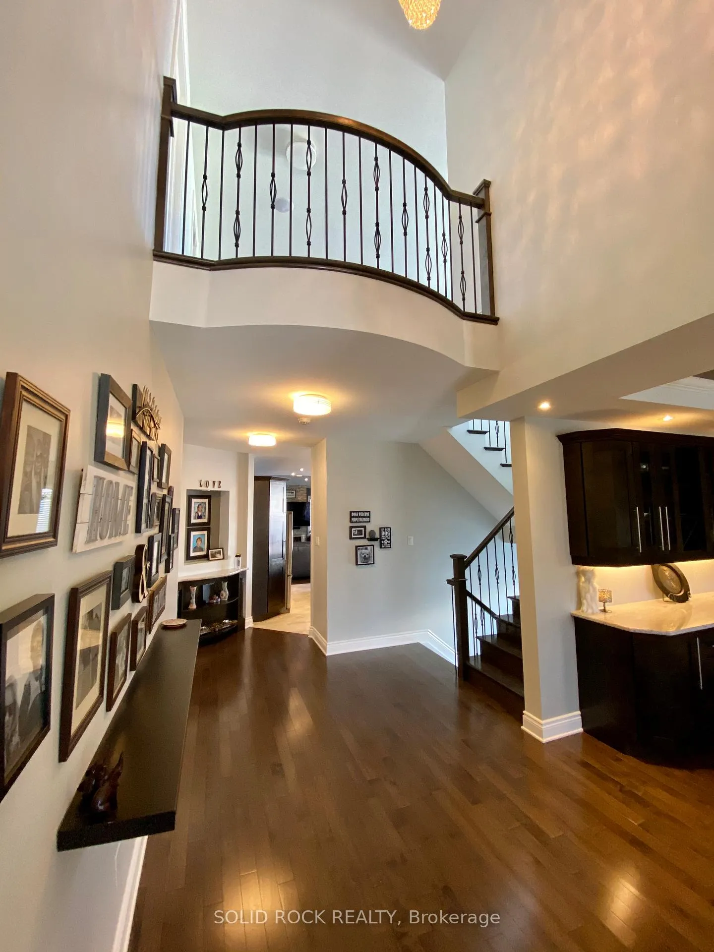 Photo 4 of 246 Lera Street, Smiths Falls — HOMEH