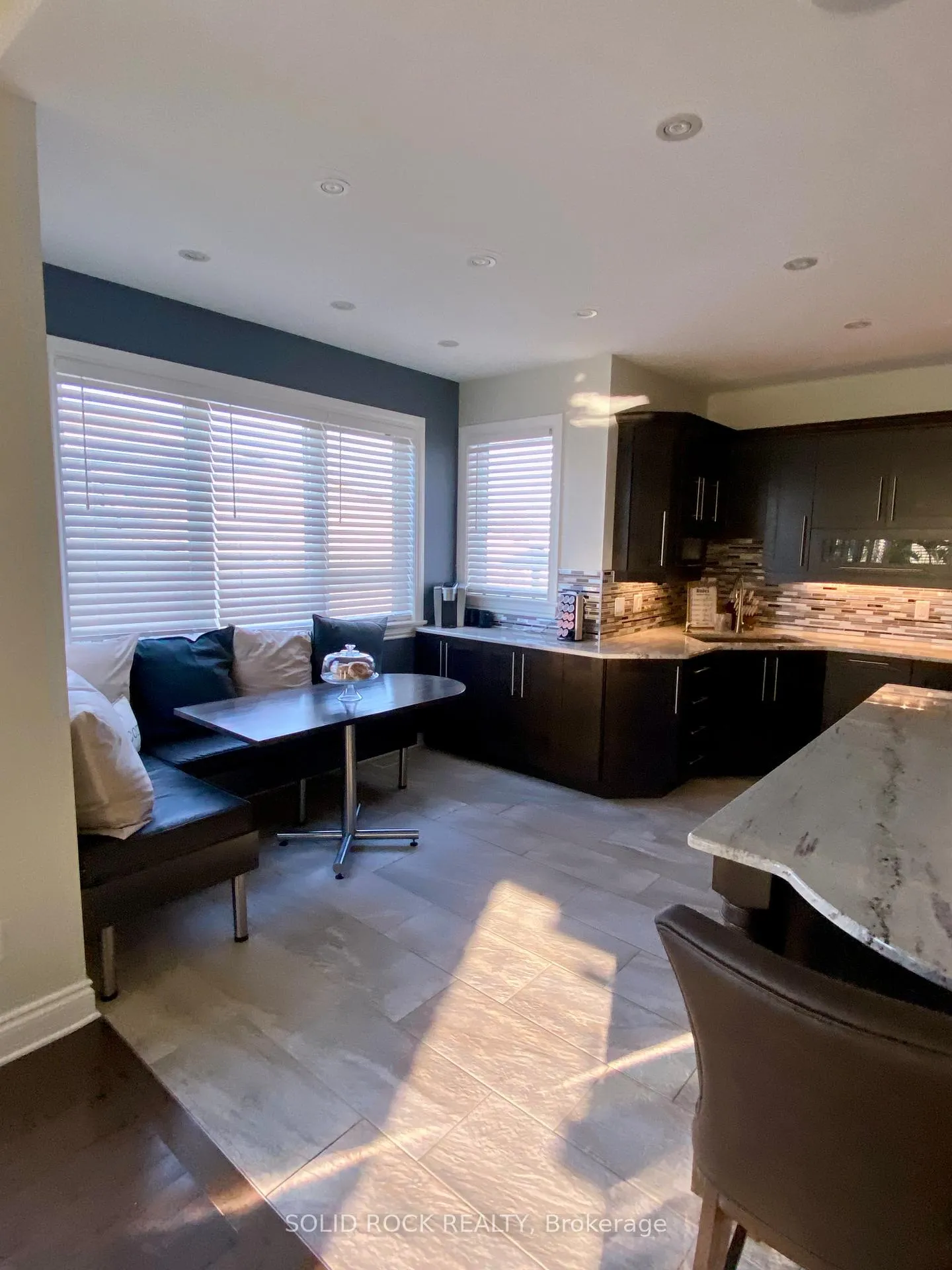 Photo 18 of 246 Lera Street, Smiths Falls — HOMEH