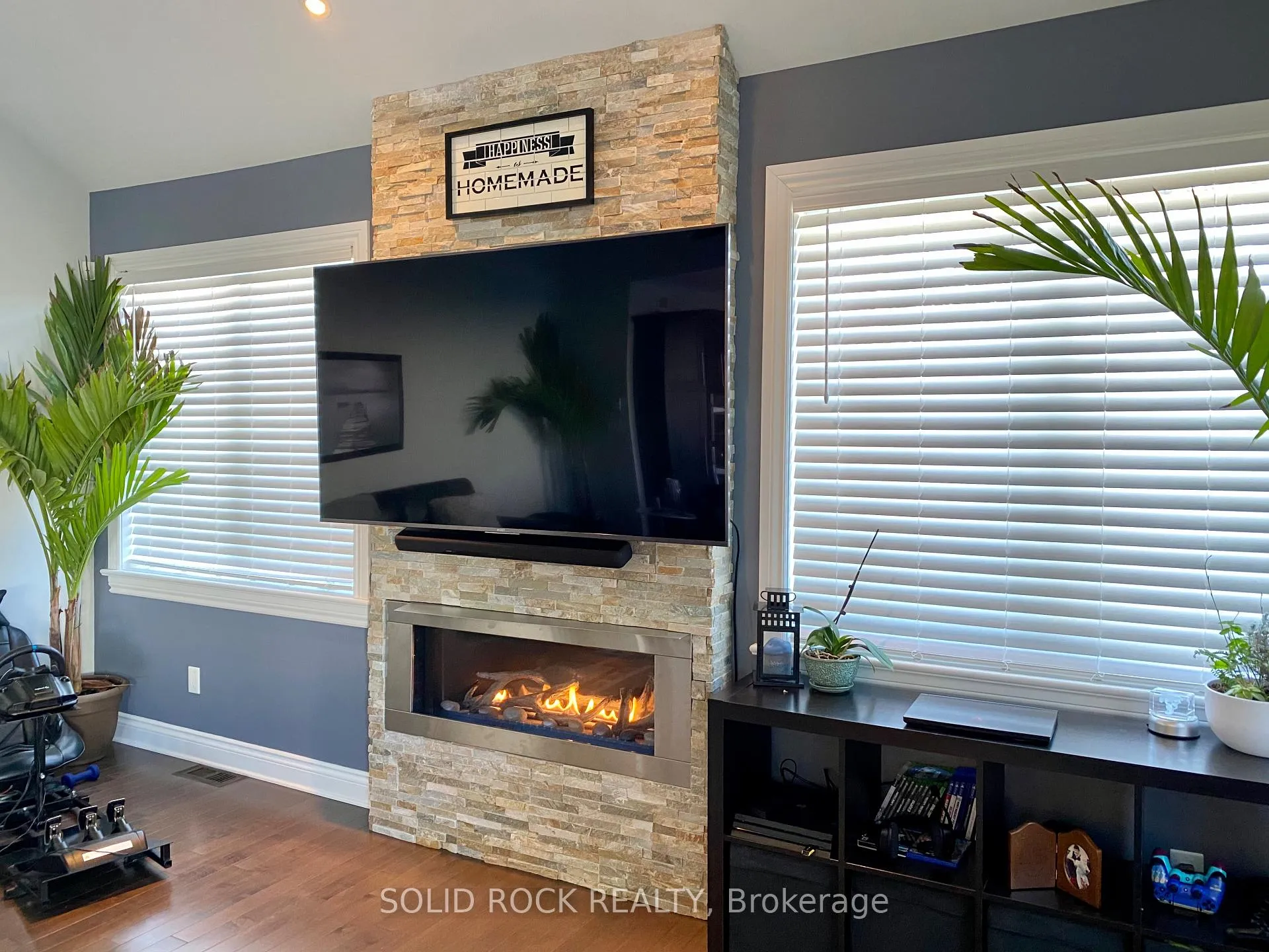 Photo 22 of 246 Lera Street, Smiths Falls — HOMEH