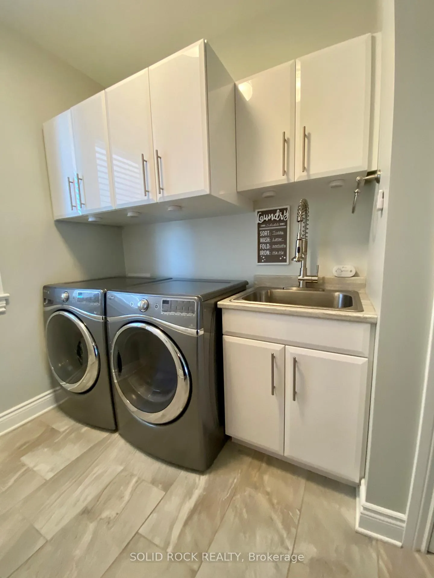 Photo 28 of 246 Lera Street, Smiths Falls — HOMEH