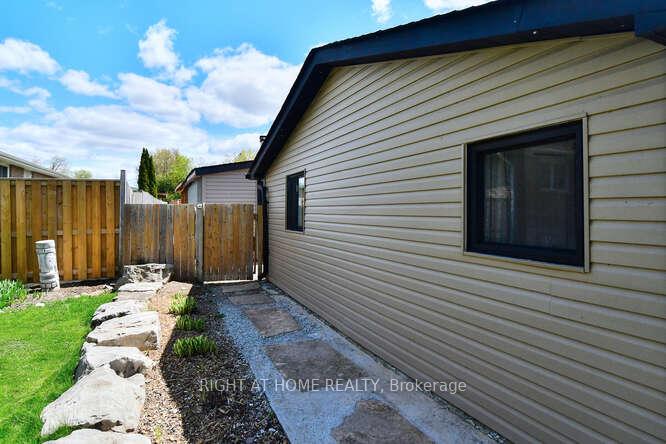 Photo 33 of 7 Bayview Crescent, Scugog, Rural Scugog — HOMEH