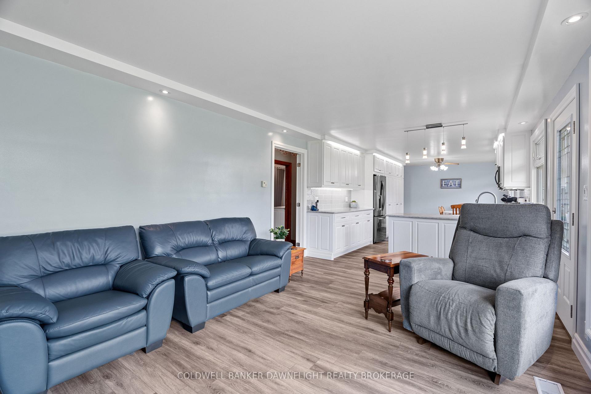 Photo 9 of 40214 Huron Street E, South Huron, Exeter — HOMEH