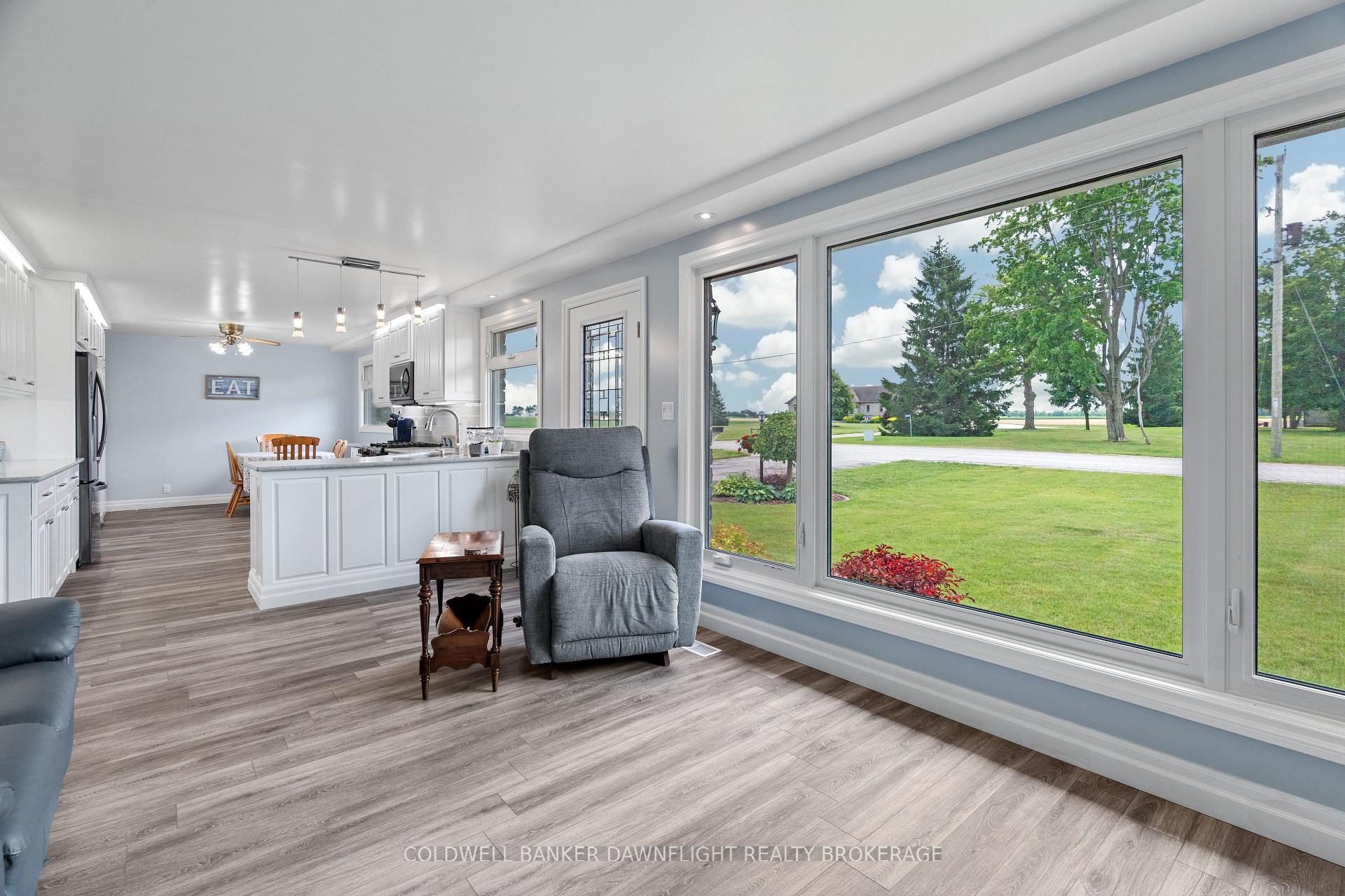 Photo 10 of 40214 Huron Street E, South Huron, Exeter — HOMEH