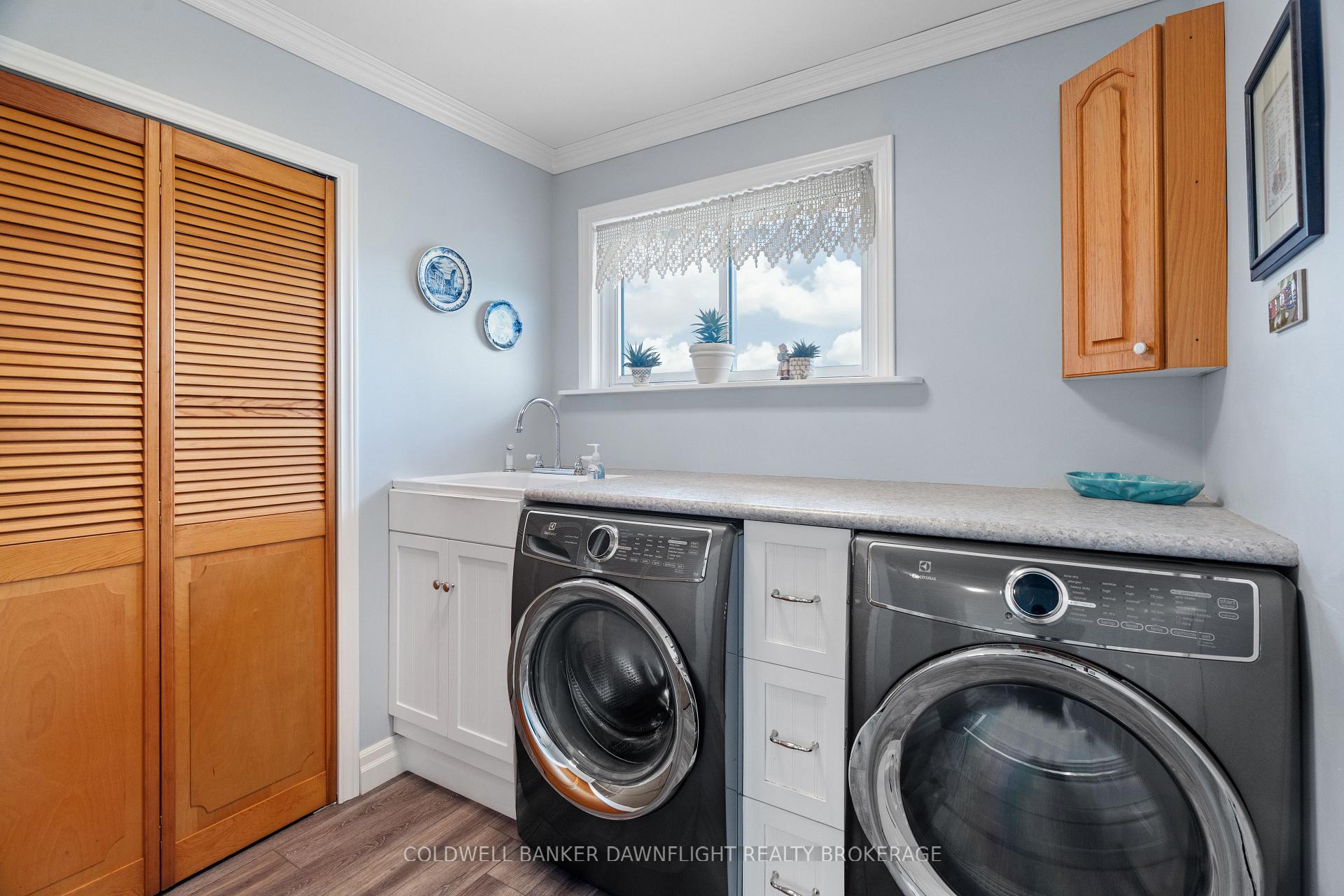 Photo 24 of 40214 Huron Street E, South Huron, Exeter — HOMEH