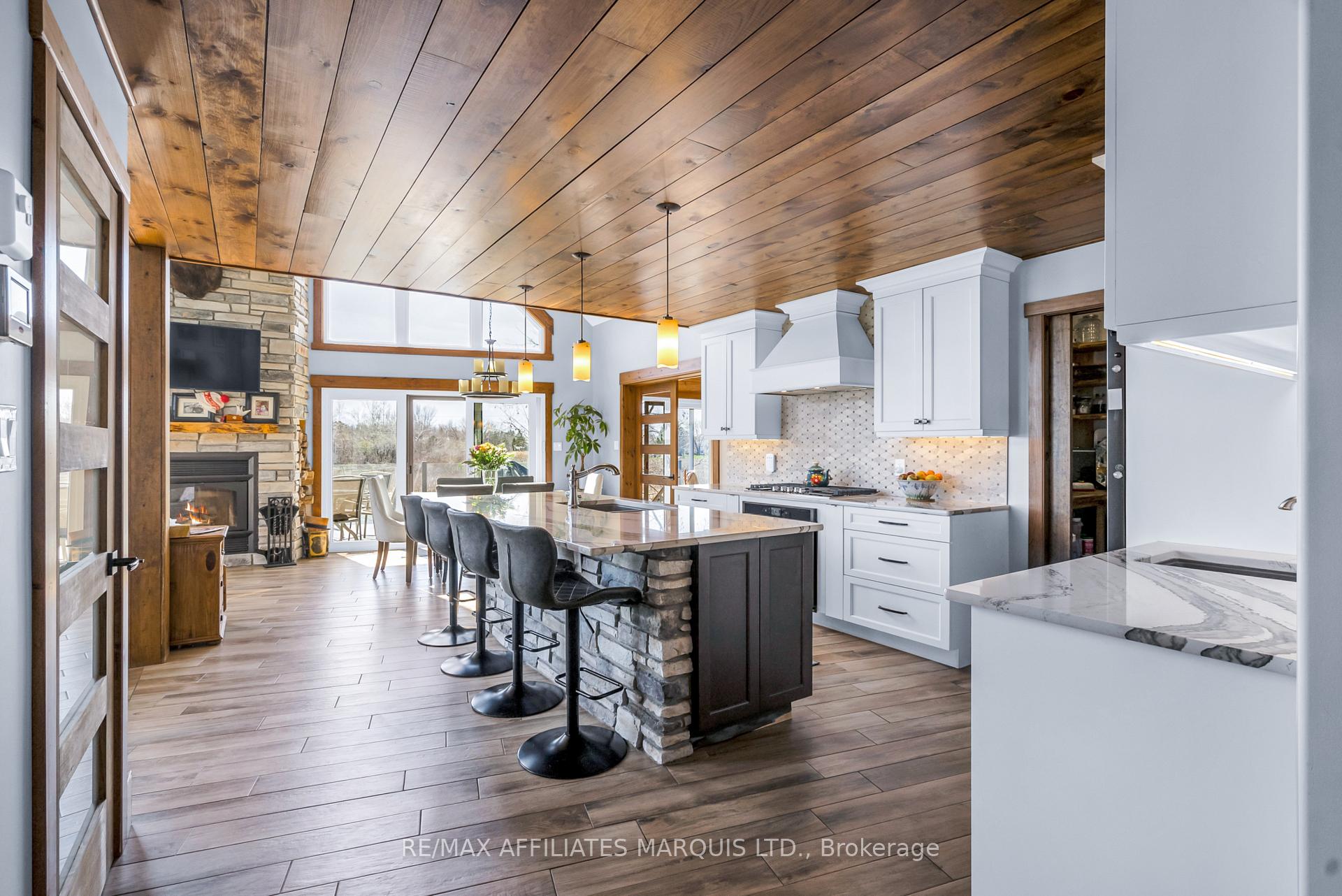 Photo 10 of 6857 Silmser Road, South Glengarry, South Glengarry (Charlottenburgh) Twp — HOMEH