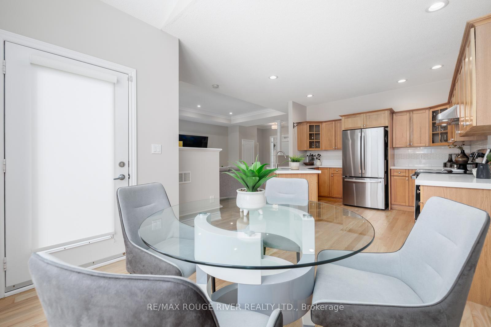 Photo 14 of 11 Mikelen Drive, Scugog, Port Perry — HOMEH