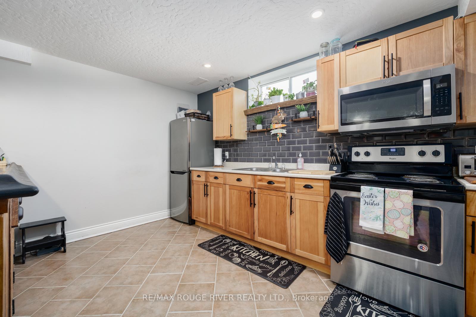 Photo 28 of 11 Mikelen Drive, Scugog, Port Perry — HOMEH