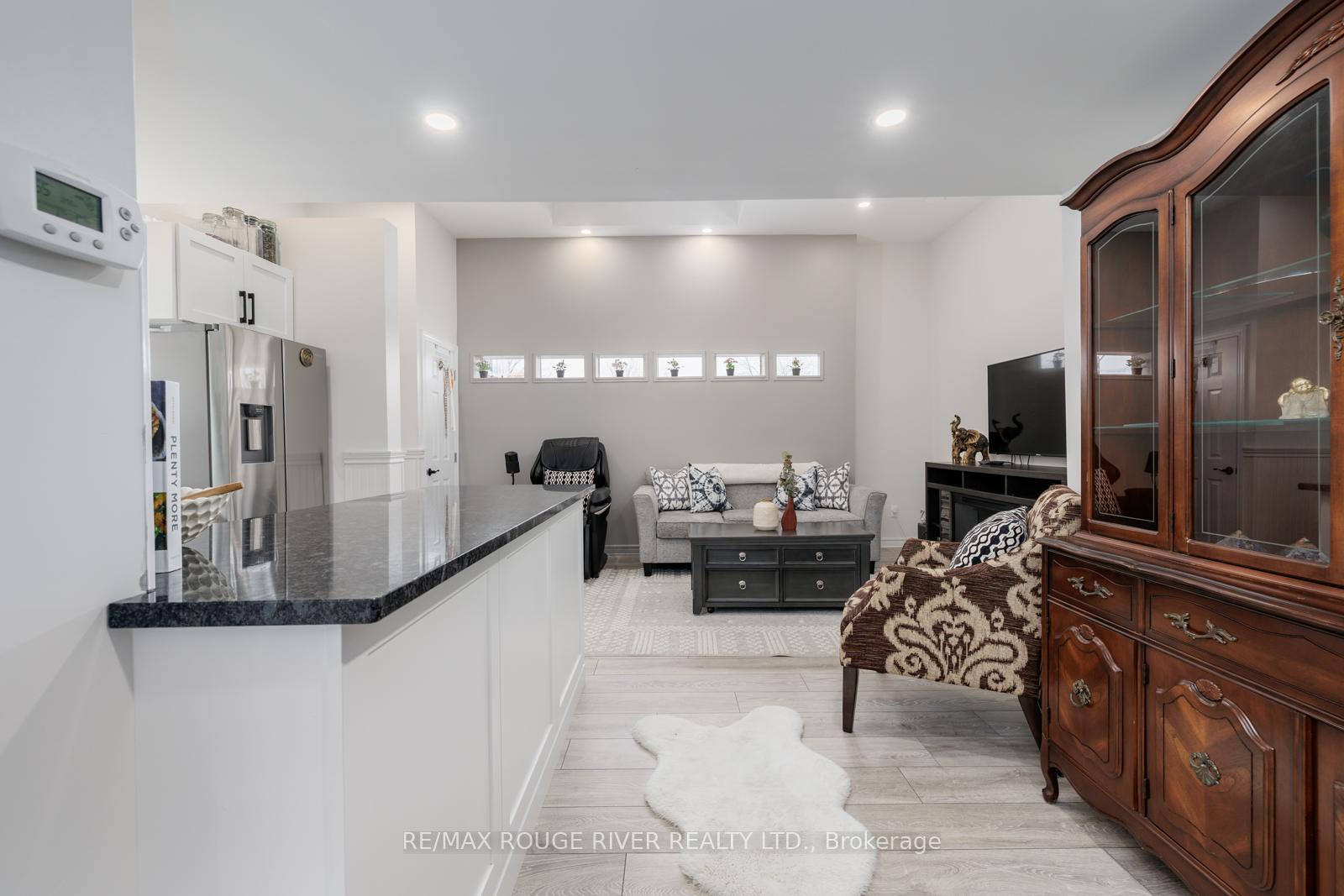 Photo 36 of 11 Mikelen Drive, Scugog, Port Perry — HOMEH