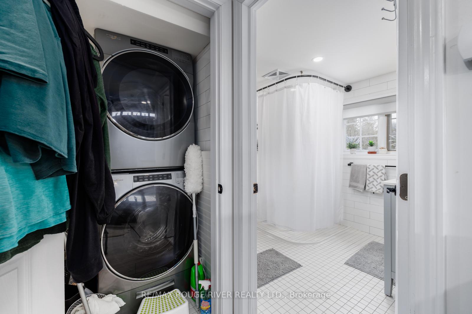 Photo 40 of 11 Mikelen Drive, Scugog, Port Perry — HOMEH