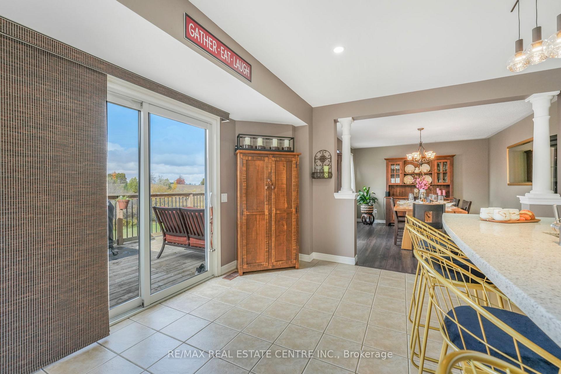 Photo 13 of 813 Greenwood Crescent, Shelburne — HOMEH