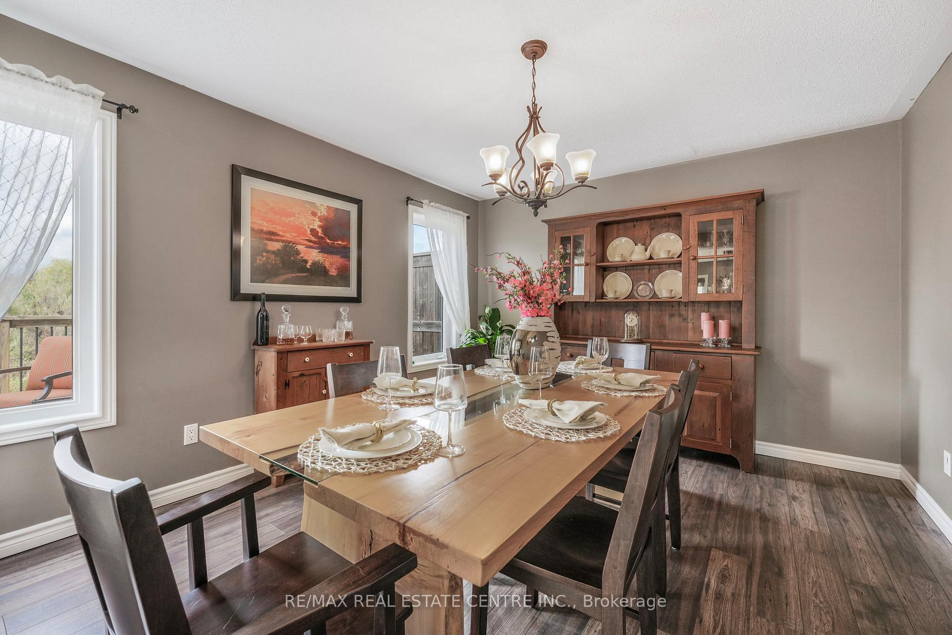 Photo 17 of 813 Greenwood Crescent, Shelburne — HOMEH