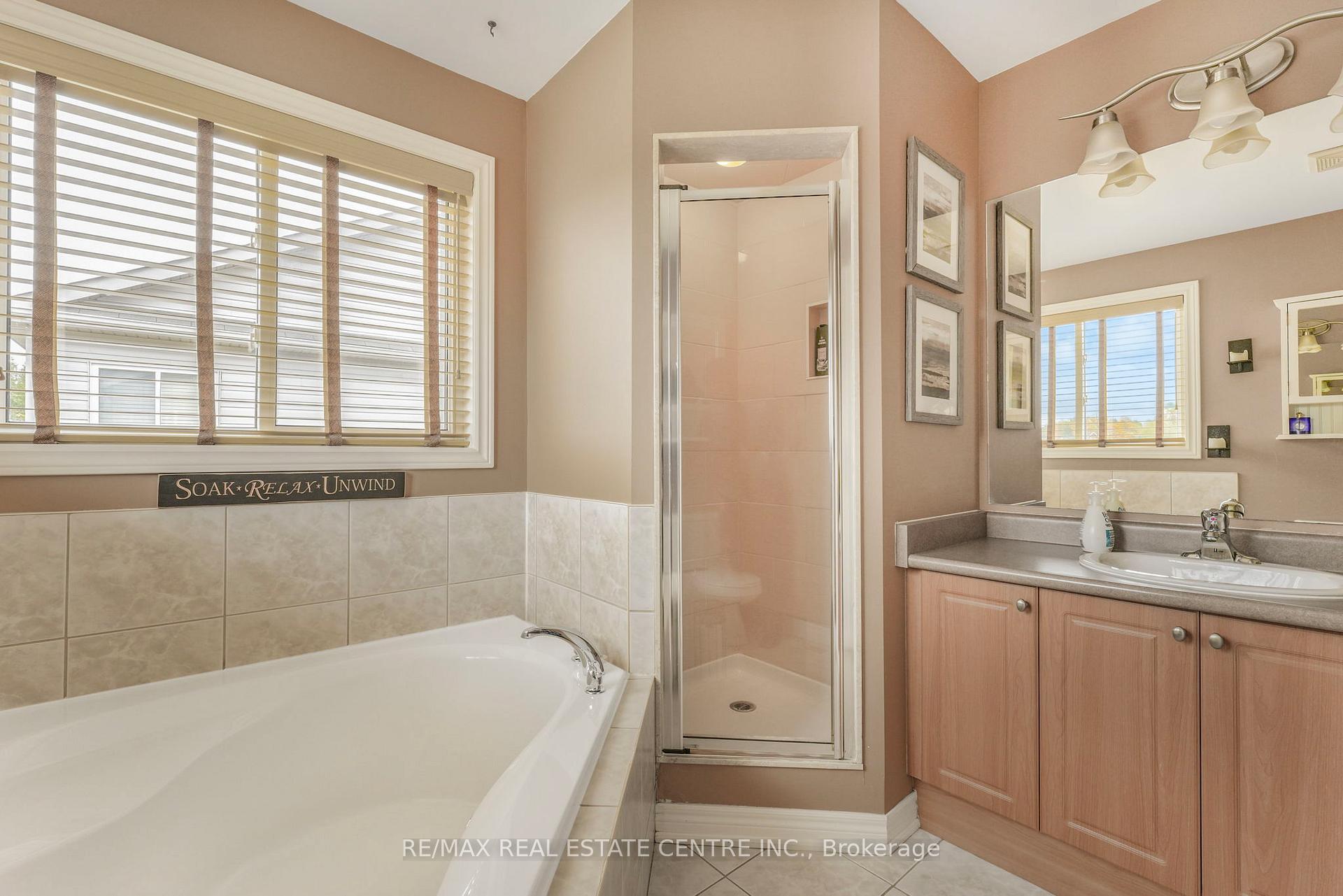 Photo 25 of 813 Greenwood Crescent, Shelburne — HOMEH