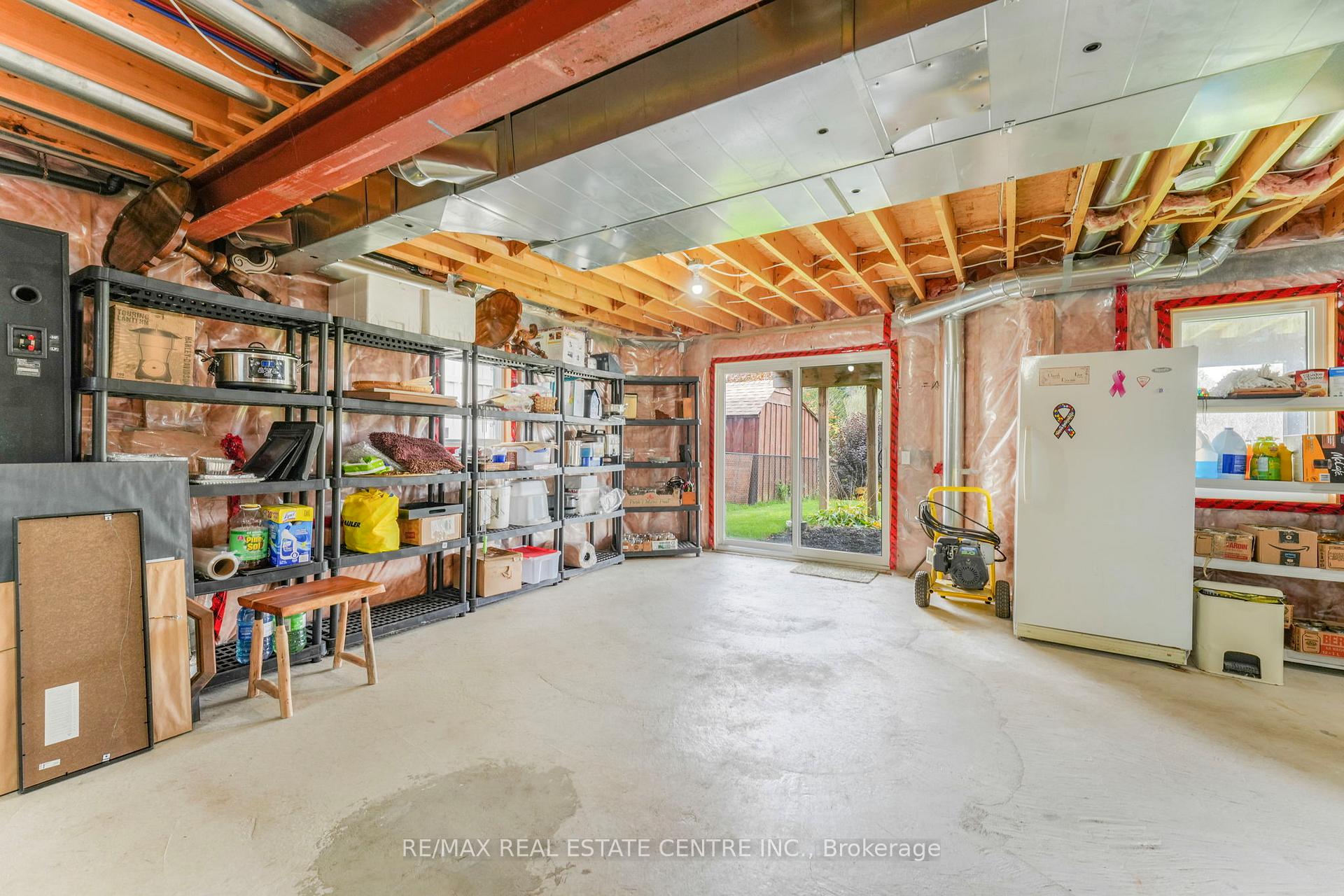 Photo 35 of 813 Greenwood Crescent, Shelburne — HOMEH