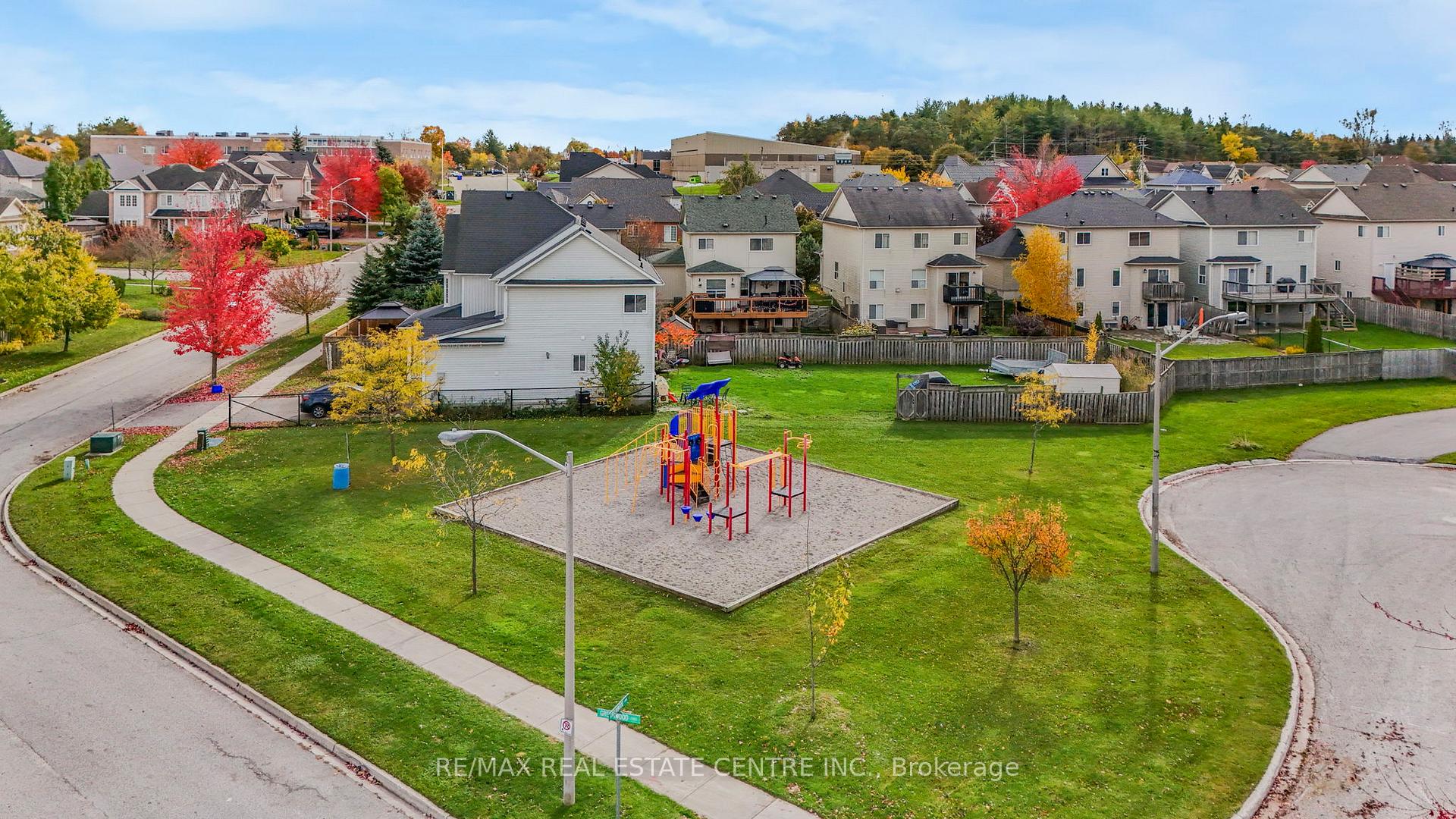 Photo 47 of 813 Greenwood Crescent, Shelburne — HOMEH