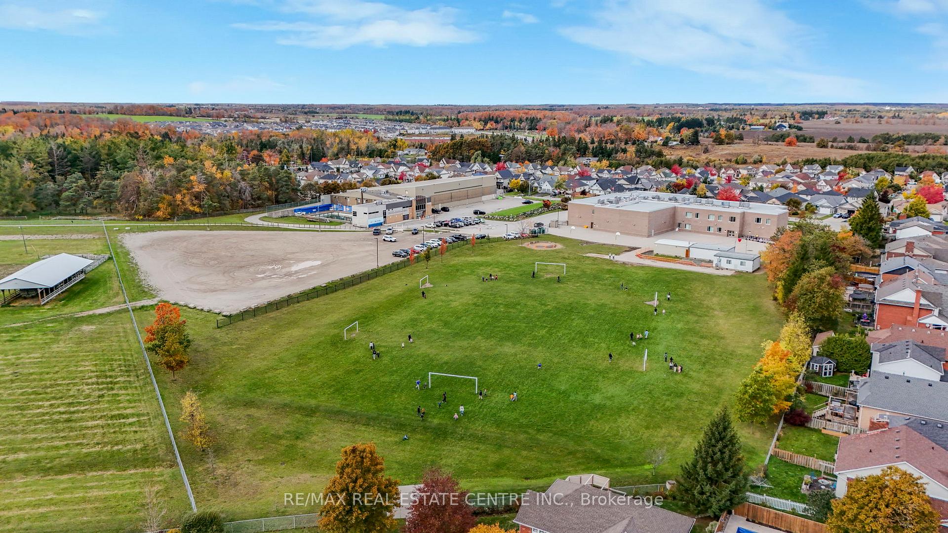 Photo 49 of 813 Greenwood Crescent, Shelburne — HOMEH