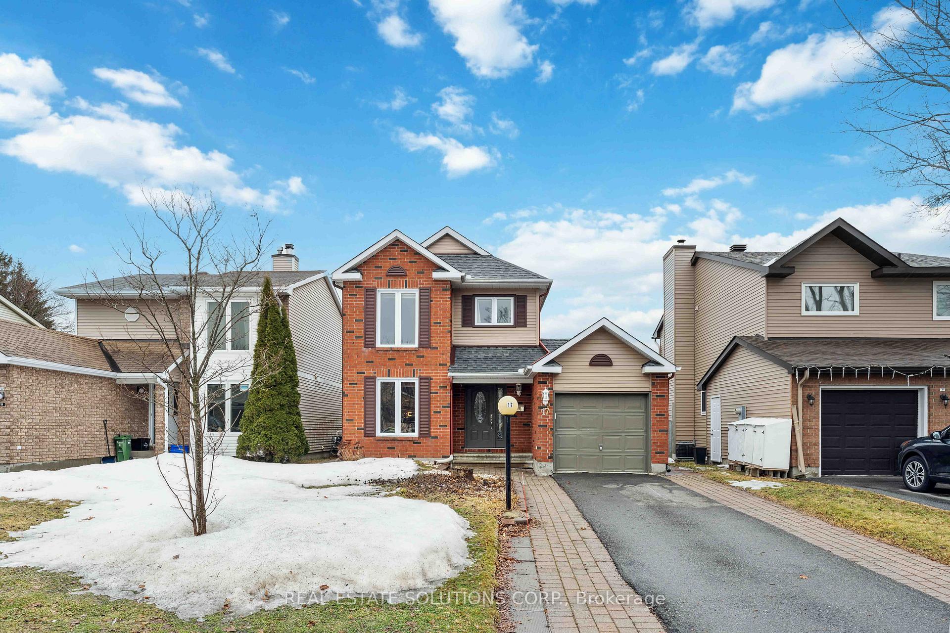 Front of 17 Sovereign Avenue NE