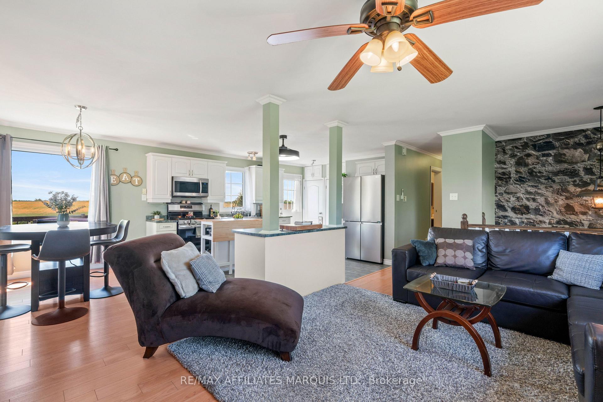 Photo 13 of 21230 Conc 6 Road, South Glengarry, South Glengarry (Lancaster) Twp — HOMEH