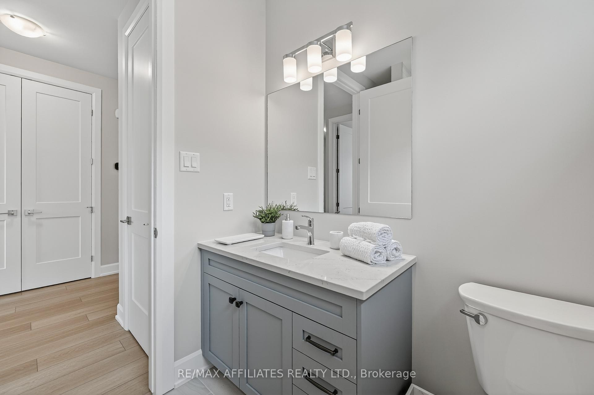 Photo 7 of 105 Rabb Street, Smiths Falls — HOMEH