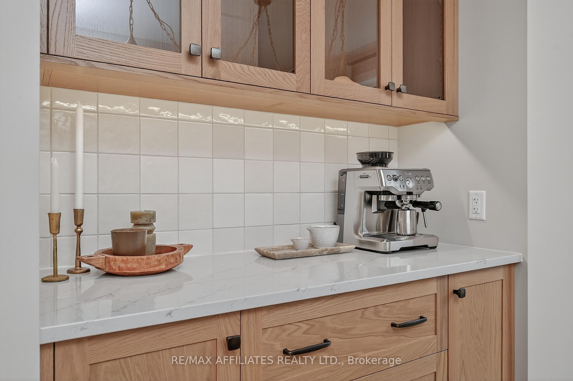 Photo 17 of 105 Rabb Street, Smiths Falls — HOMEH