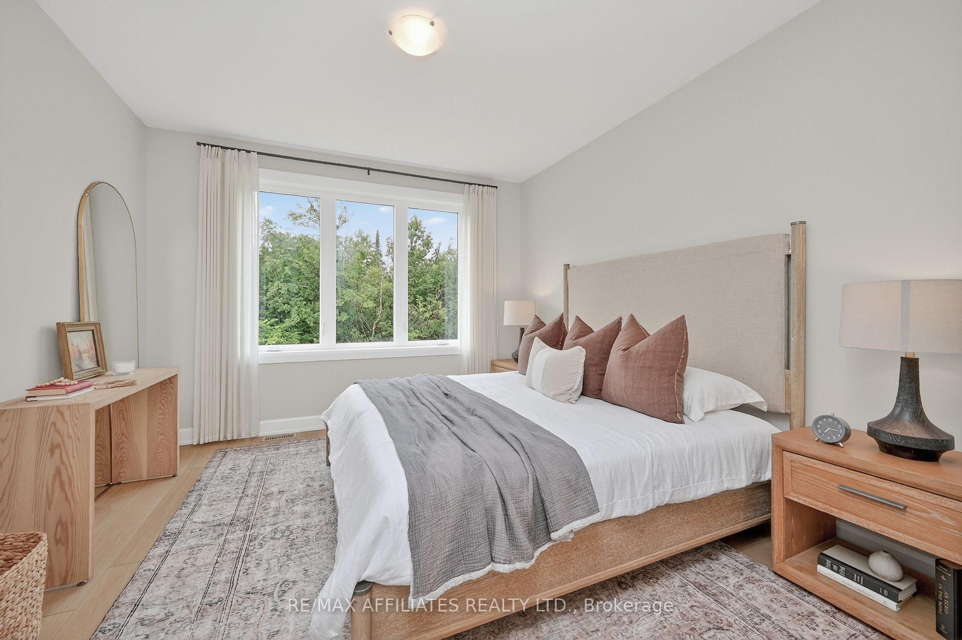 Photo 27 of 105 Rabb Street, Smiths Falls — HOMEH