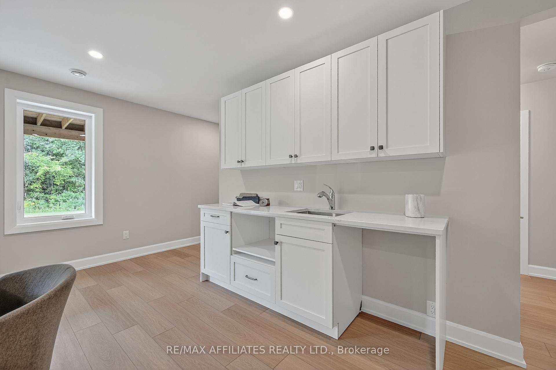 Photo 38 of 105 Rabb Street, Smiths Falls — HOMEH