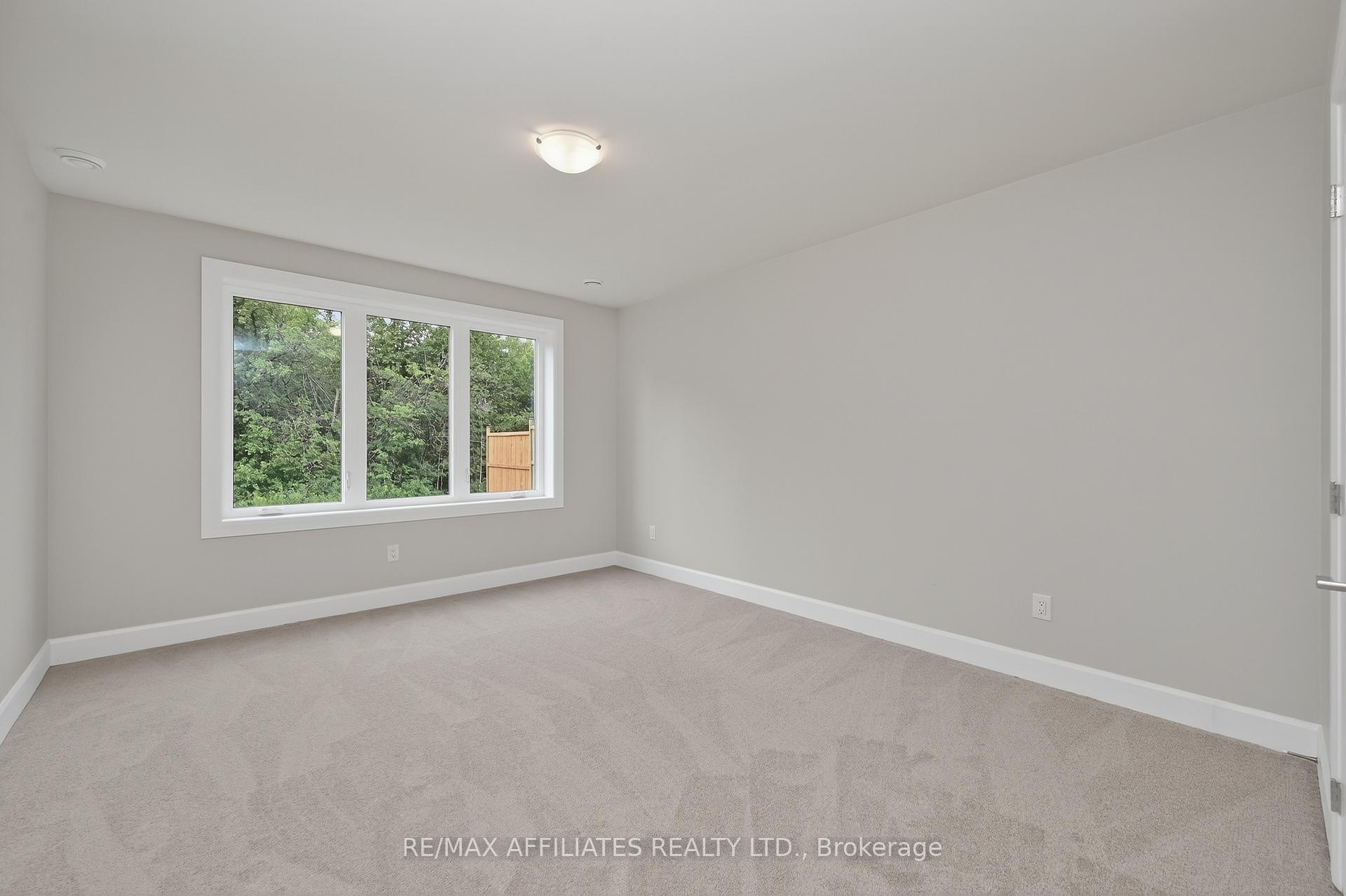 Photo 45 of 105 Rabb Street, Smiths Falls — HOMEH