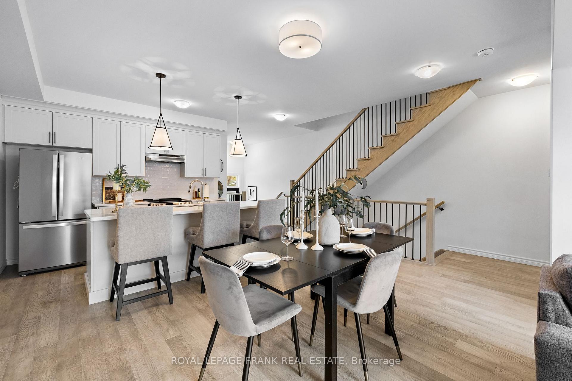 Photo 14 of 11 Shand Lane, Scugog, Port Perry — HOMEH
