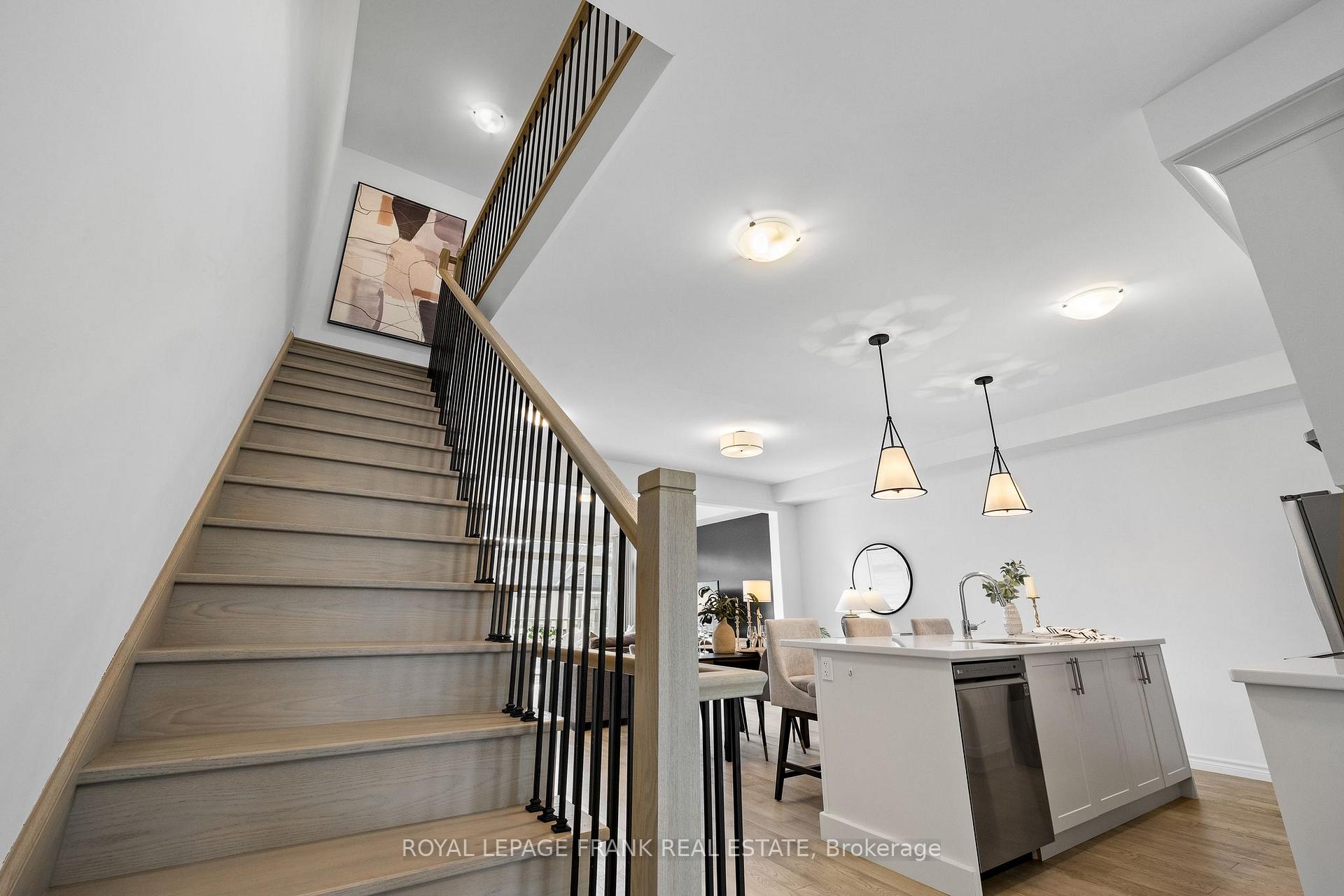 Photo 21 of 11 Shand Lane, Scugog, Port Perry — HOMEH