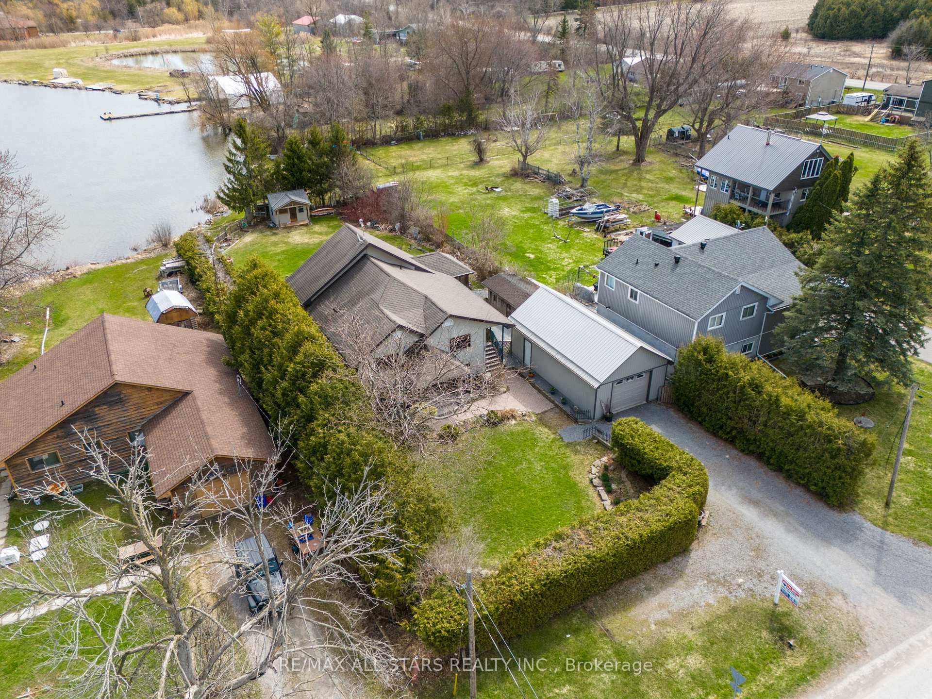 Photo 4 of 23 Park Street, Scugog, Rural Scugog — HOMEH